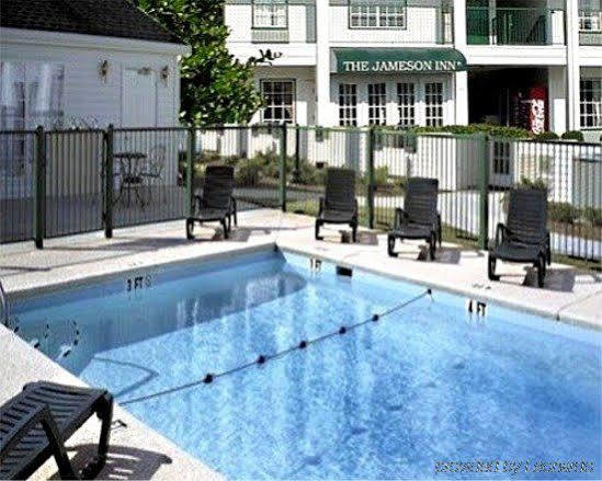Quality Inn Eastman Exteriér fotografie
