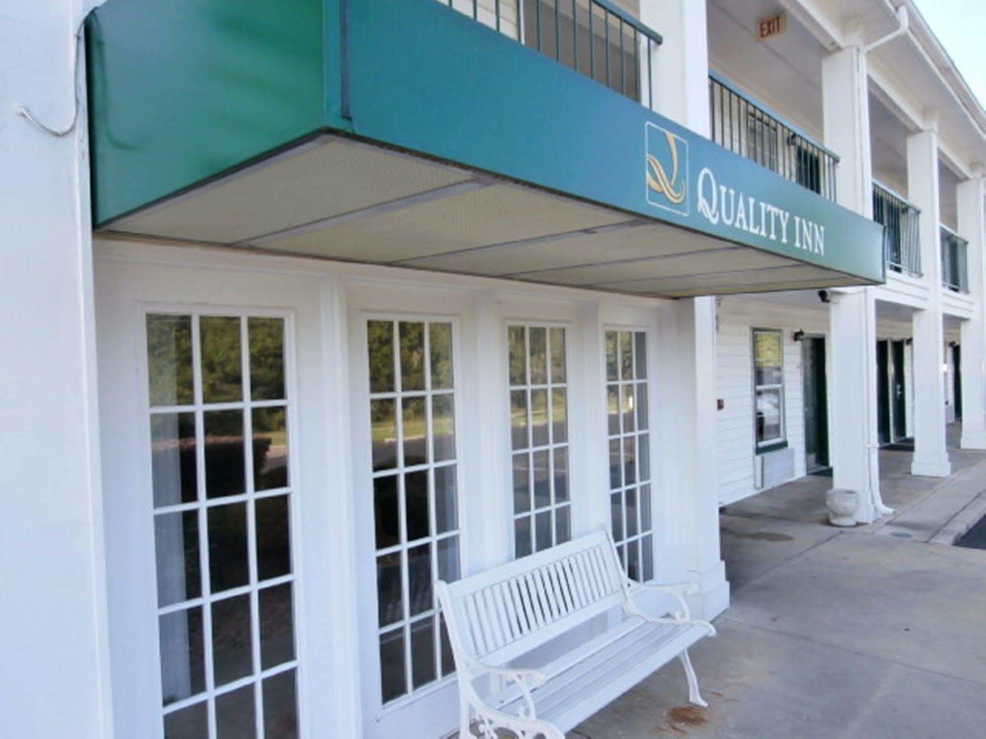 Quality Inn Eastman Exteriér fotografie